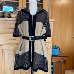 Gorgeous Hooded PONCHO! 🔥HOT ITEM🔥 KASPER Spacious L /XL Womens NEW! 🍁🎄